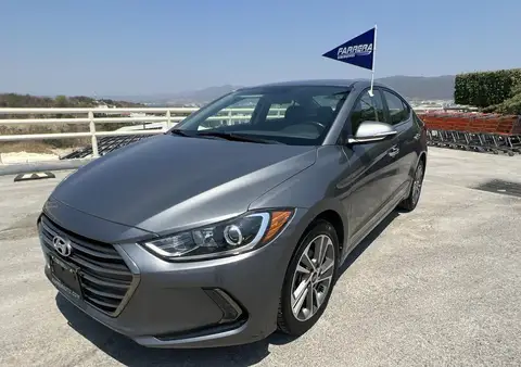 Hyundai Elantra 2018 2.0 Limited Tech Navi At