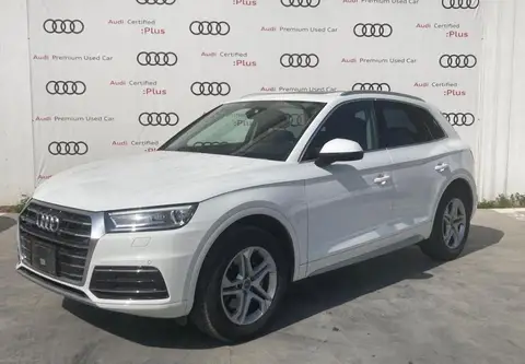 Audi Q5 2019 2.0 L4 Select S-tronic At
