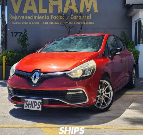 Renault Clio 2015 1.6 Privilege Rs 200 At