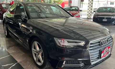Audi A4 2018 2.0 S Line At