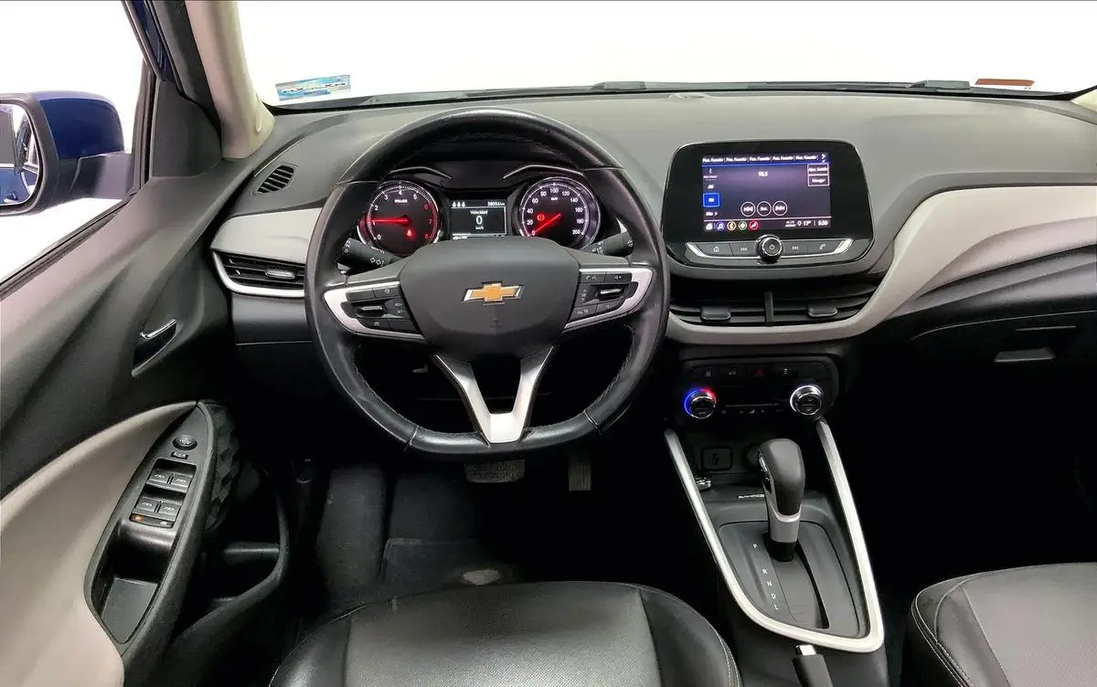 Chevrolet Onix usado 2021 en venta #4
