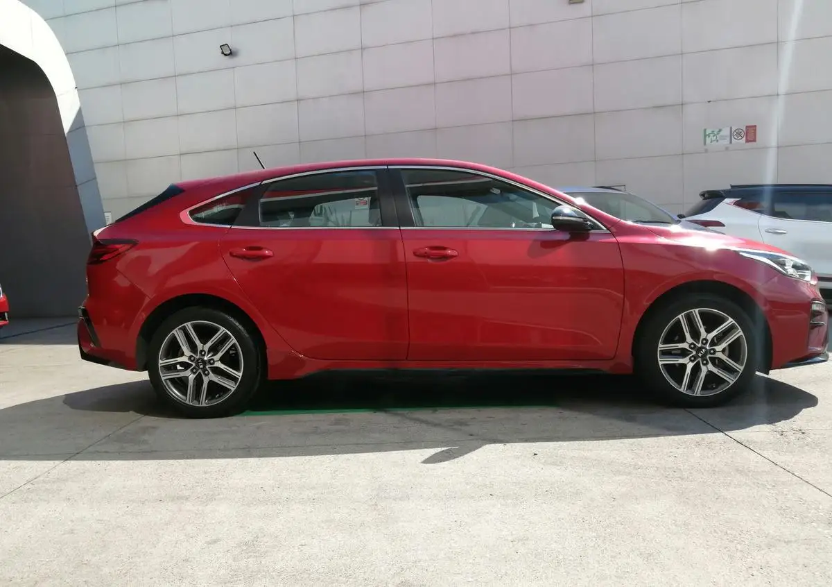 Kia Forte usado 2021 en venta #3