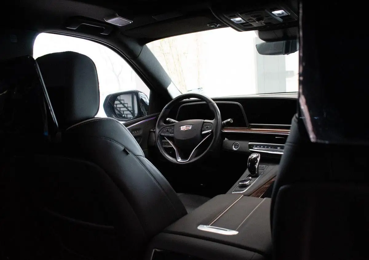 Cadillac Escalade ESV usado 2022 en venta #4