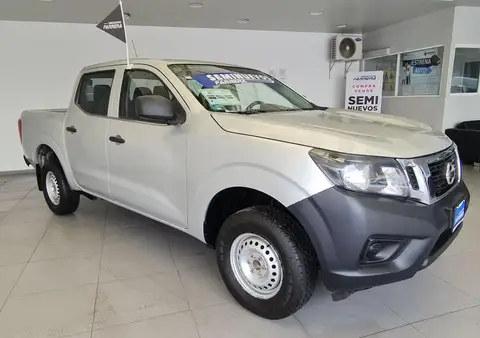 Nissan Np300 Doble Cabina 2018 2.5 Se Paq Seguridad Mt