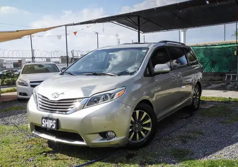 Toyota Sienna 2015 3.5 Limited At