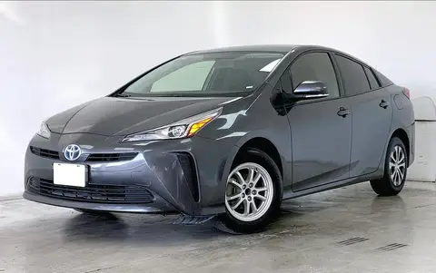 Toyota Prius 2021