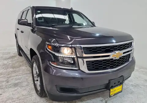 Chevrolet Suburban 2015 5.3 V8 Lt Piel At