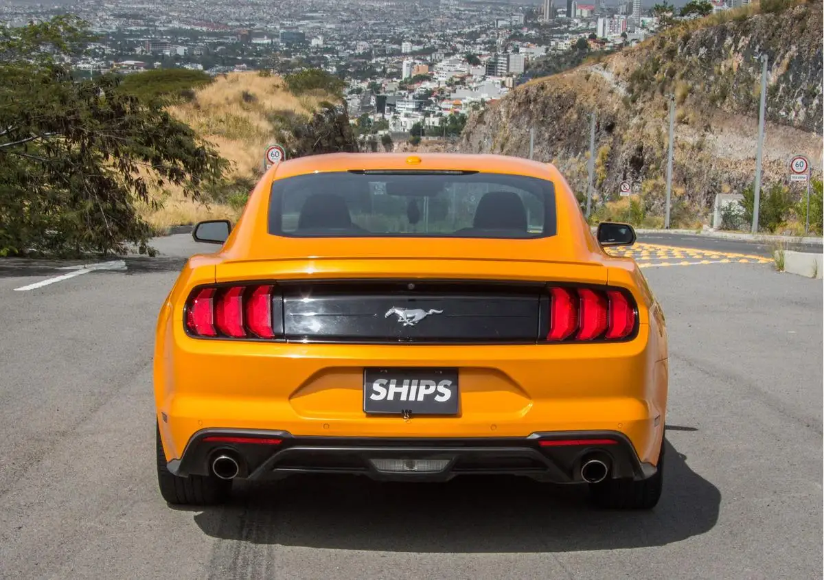 Ford Mustang usado 2019 en venta #5
