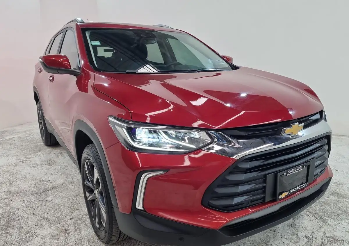Chevrolet Tracker usado 2023 en venta #1