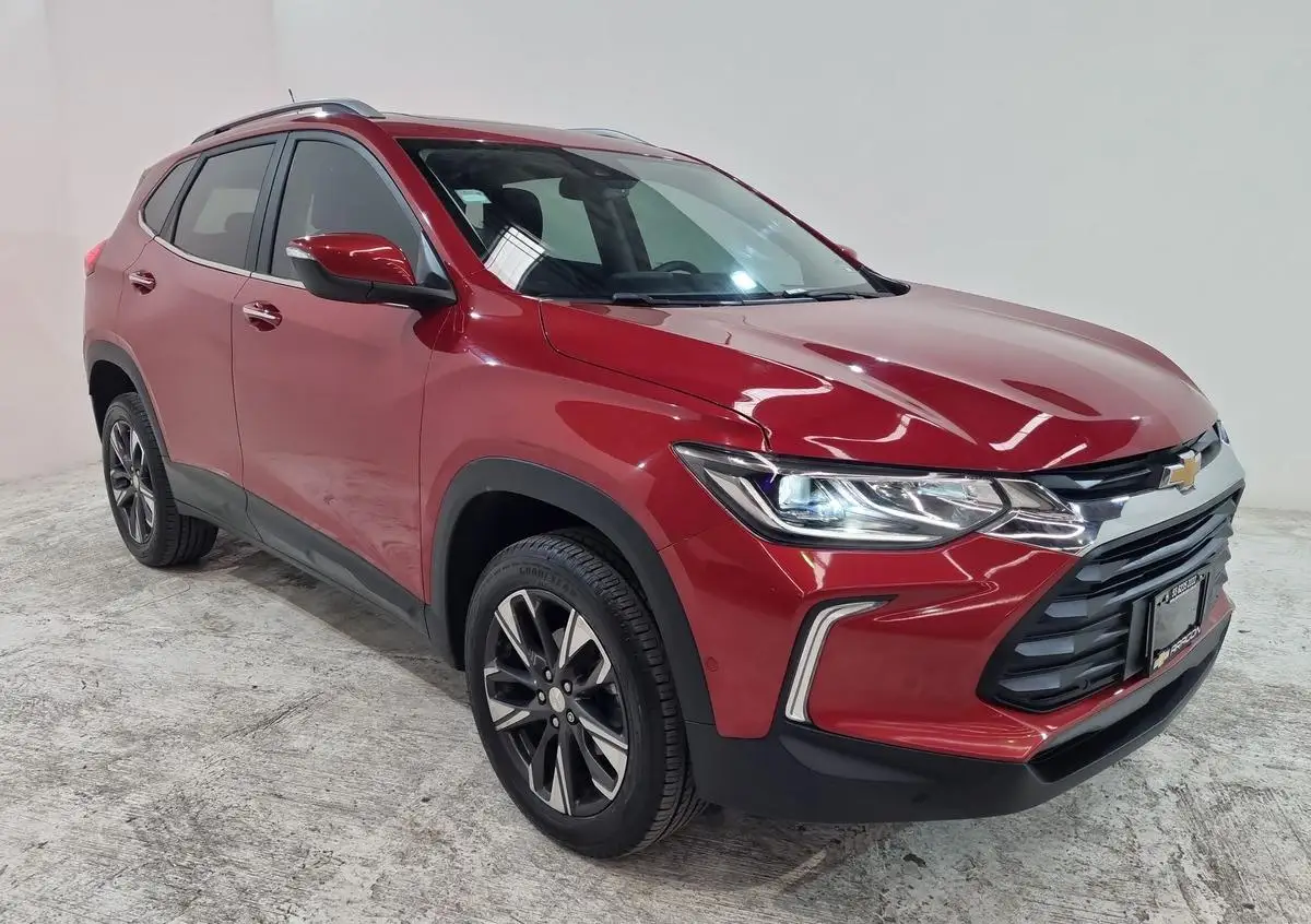 Chevrolet Tracker usado 2023 en venta #2