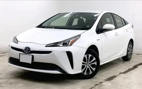 Toyota Prius 2021