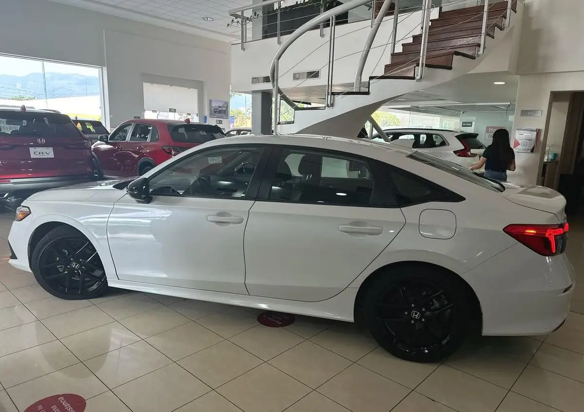 Honda Civic usado 2022 en venta #4