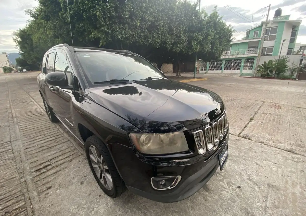 Jeep Compass usado 2015 en venta #3