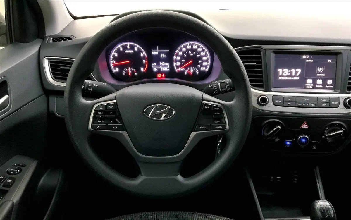 Hyundai Accent usado 2022 en venta #4