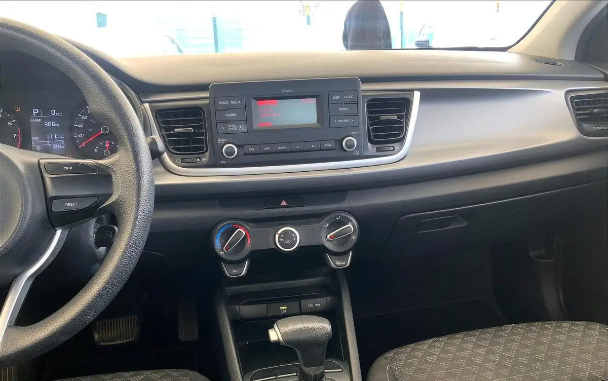 Kia Rio usado 2021 en venta #5