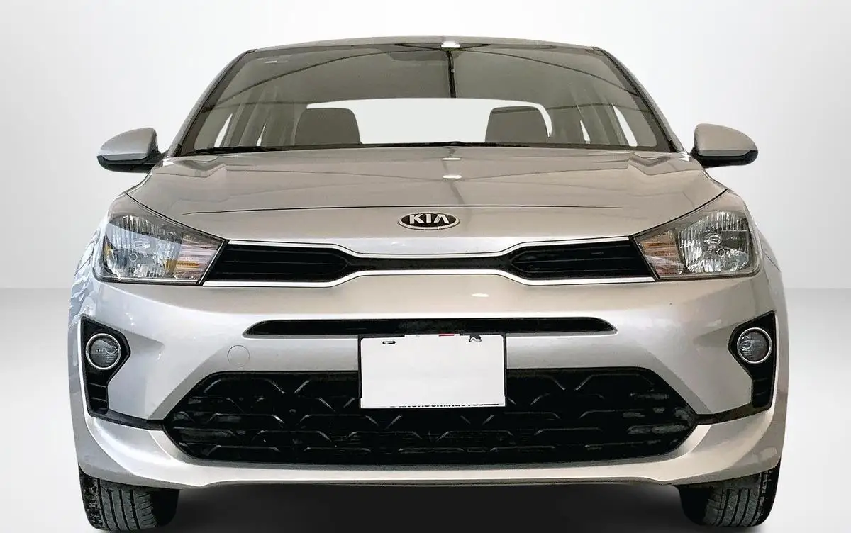 Kia Rio usado 2021 en venta #2