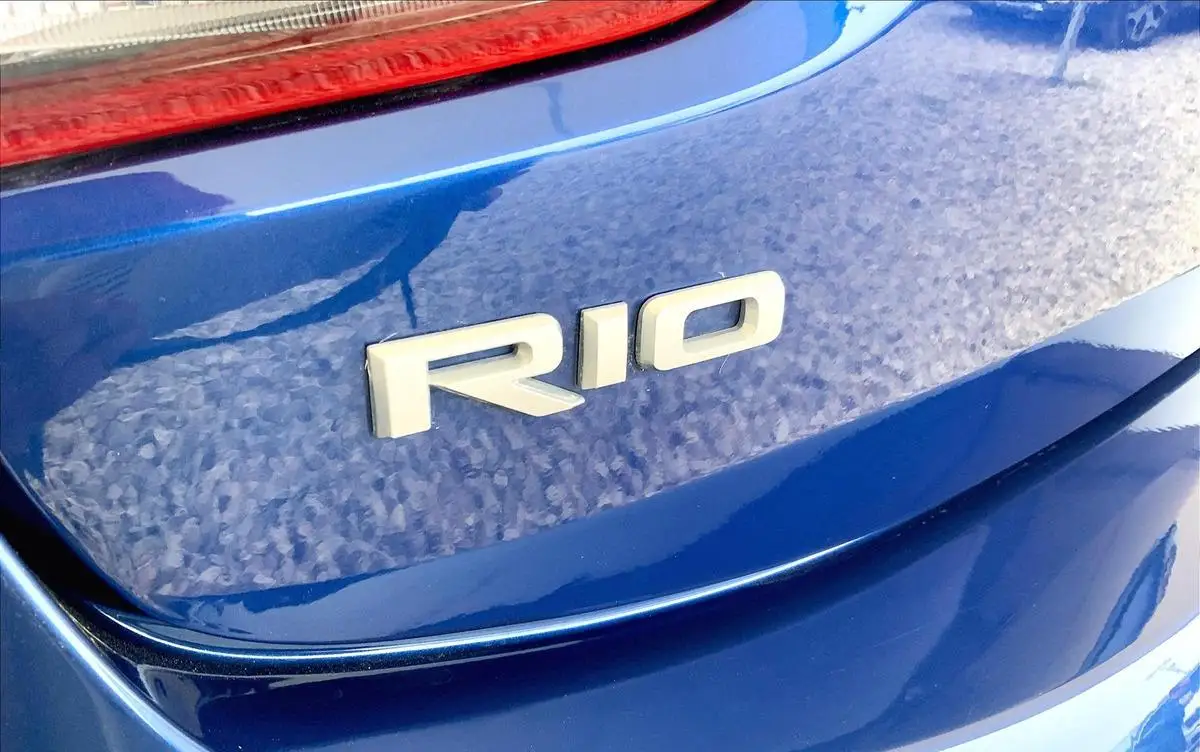 Kia Rio usado 2022 en venta #7