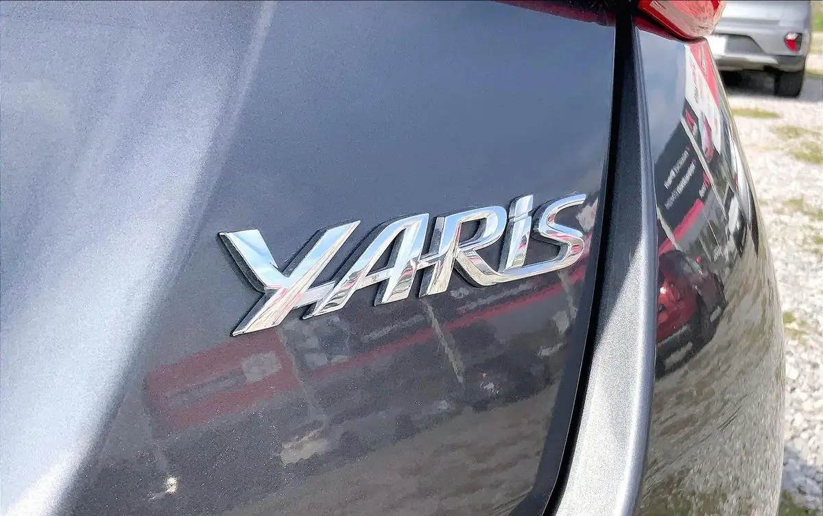 Toyota Yaris usado 2022 en venta #7