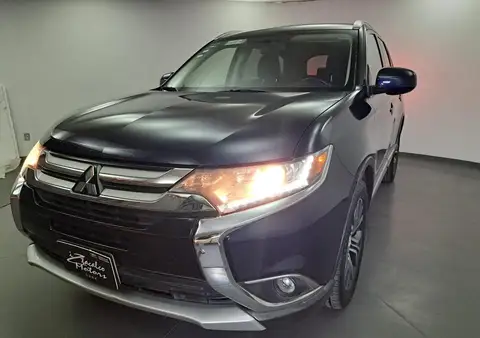Mitsubishi Outlander 2016
