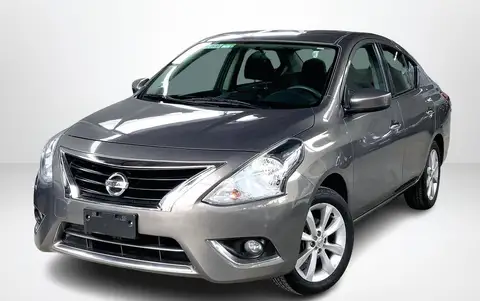 Nissan Versa 2018