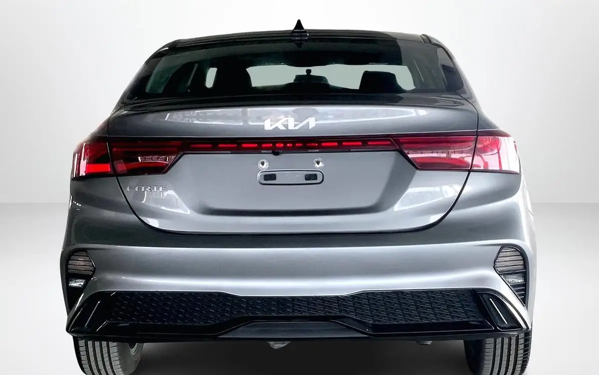 Kia Forte usado 2023 en venta #3