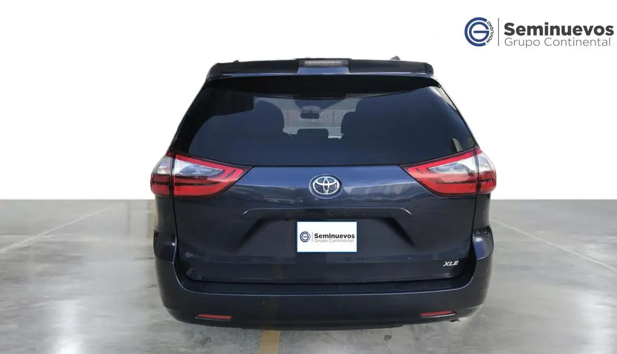 Toyota Sienna usado 2019 en venta #3