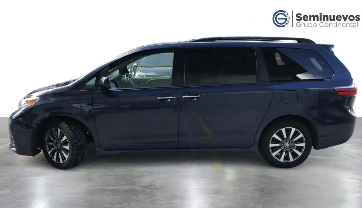Toyota Sienna usado 2019 en venta #1