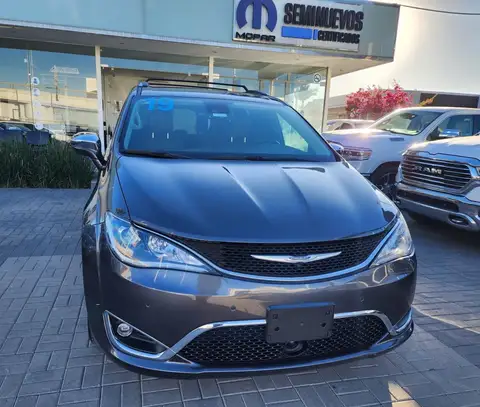 Chrysler Pacifica 2019