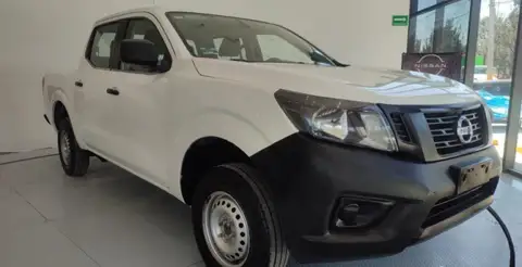 Nissan NP 300