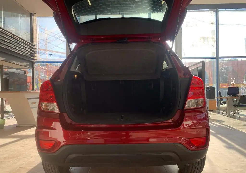 Chevrolet Trax usado 2020 en venta #6