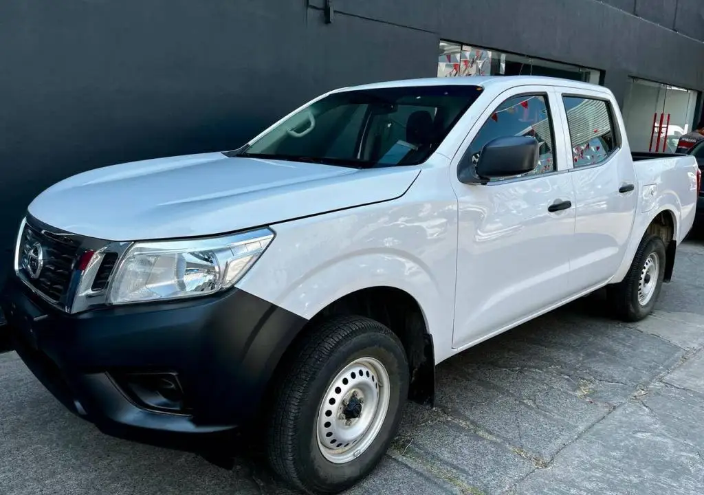 Nissan NP300 usado 2020 en venta #1