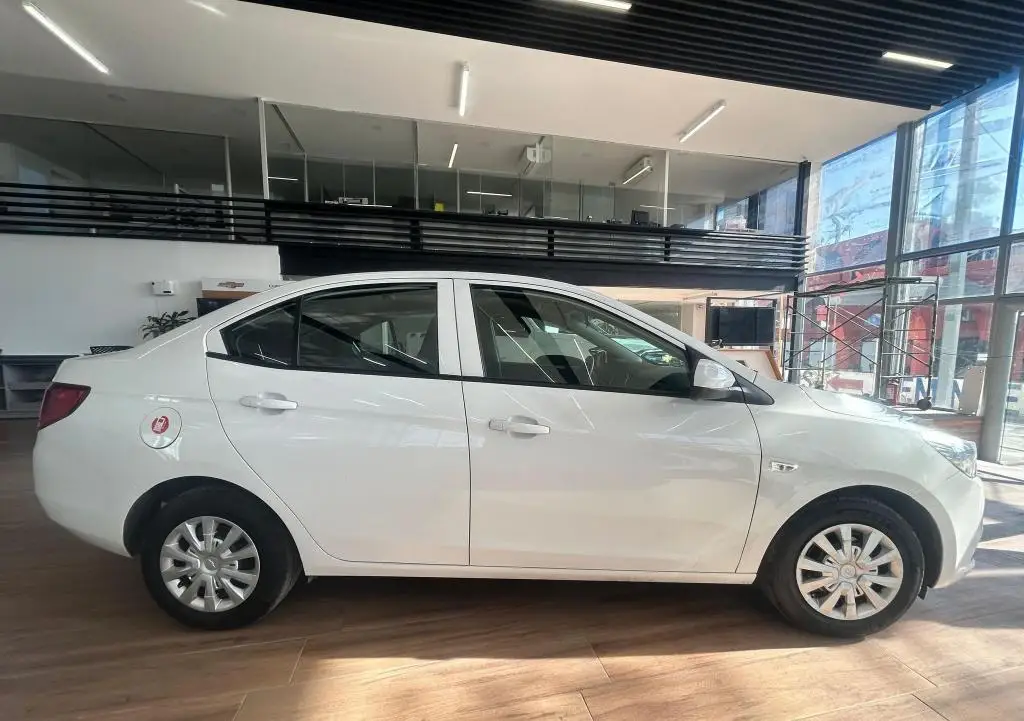 Chevrolet Aveo usado 2022 en venta #6