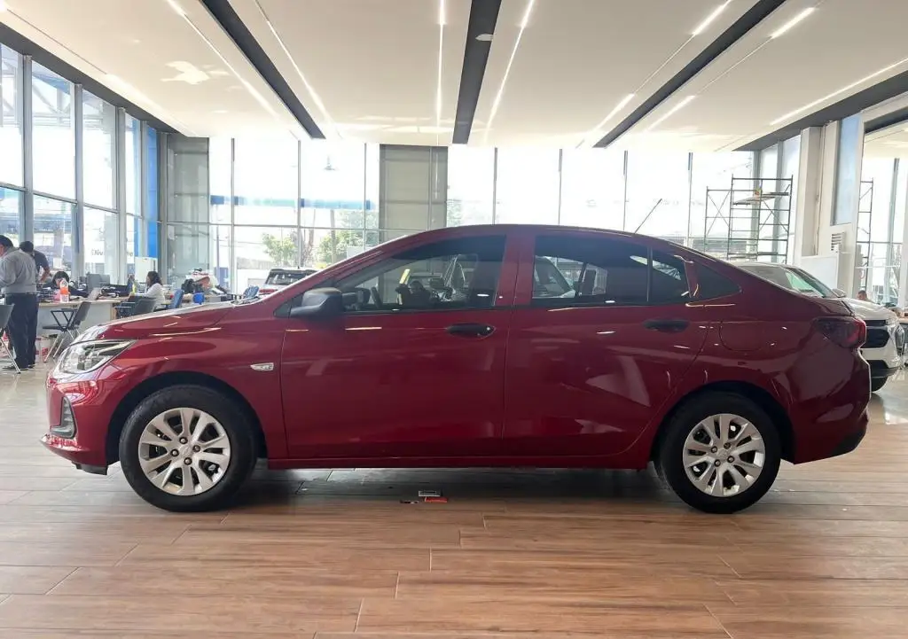 Chevrolet Onix usado 2021 en venta #3