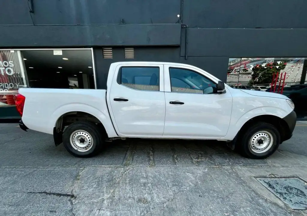 Nissan NP300 usado 2020 en venta #5