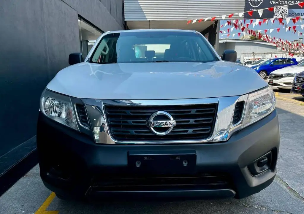 Nissan NP300 usado 2020 en venta #2
