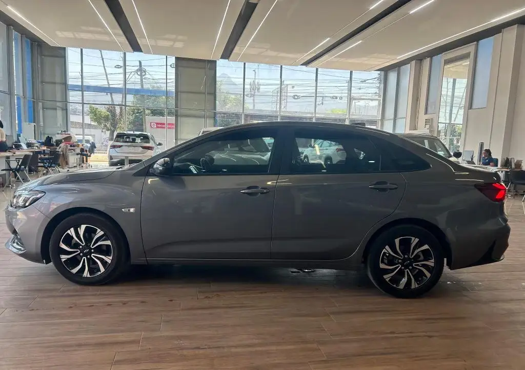 Chevrolet Cavalier usado 2022 en venta #3