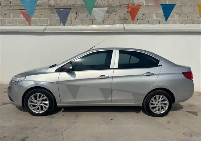 Chevrolet Aveo usado 2020 en venta #5