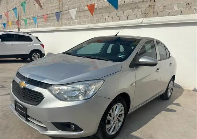 Chevrolet Aveo usado 2020 en venta #6