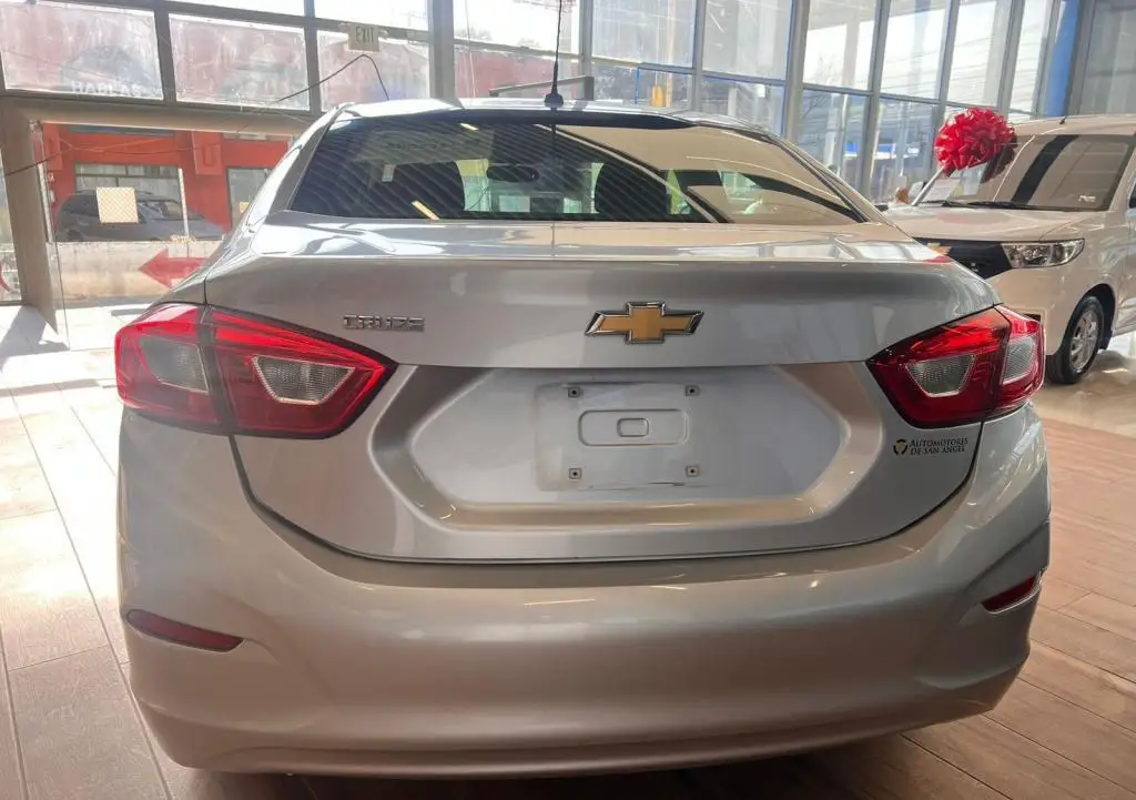 Chevrolet Cruze usado 2018 en venta #5