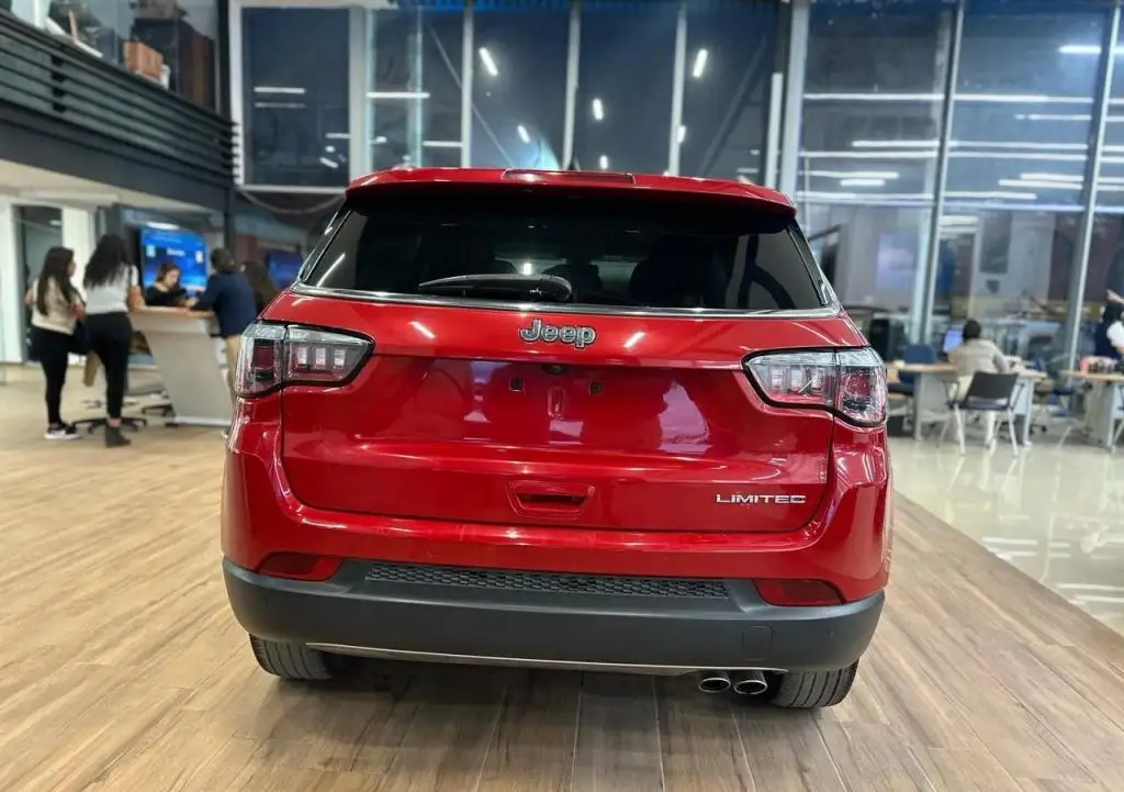Jeep Compass usado 2018 en venta #3