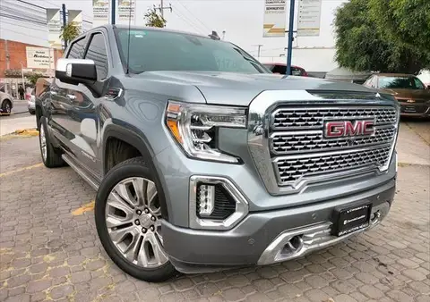 GMC Sierra