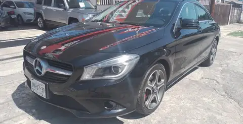 Mercedes Benz CLA 200