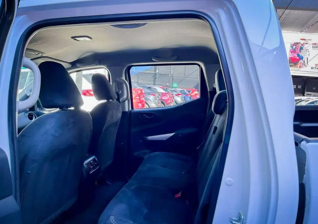 Nissan NP300 usado 2022 en venta #5