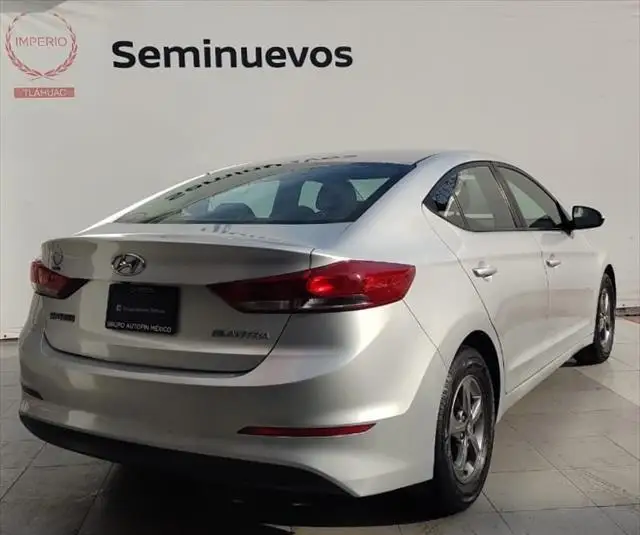 Hyundai Elantra usado 2017 en venta #5