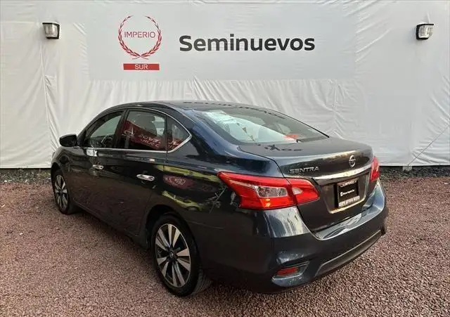 Nissan Sentra usado 2017 en venta #4