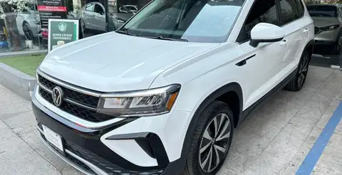 Volkswagen Taos
