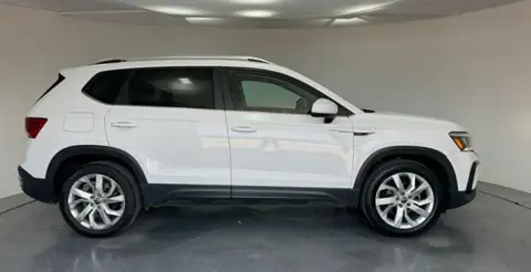 Volkswagen Taos