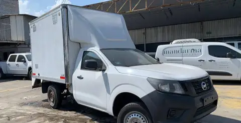 Nissan NP 300