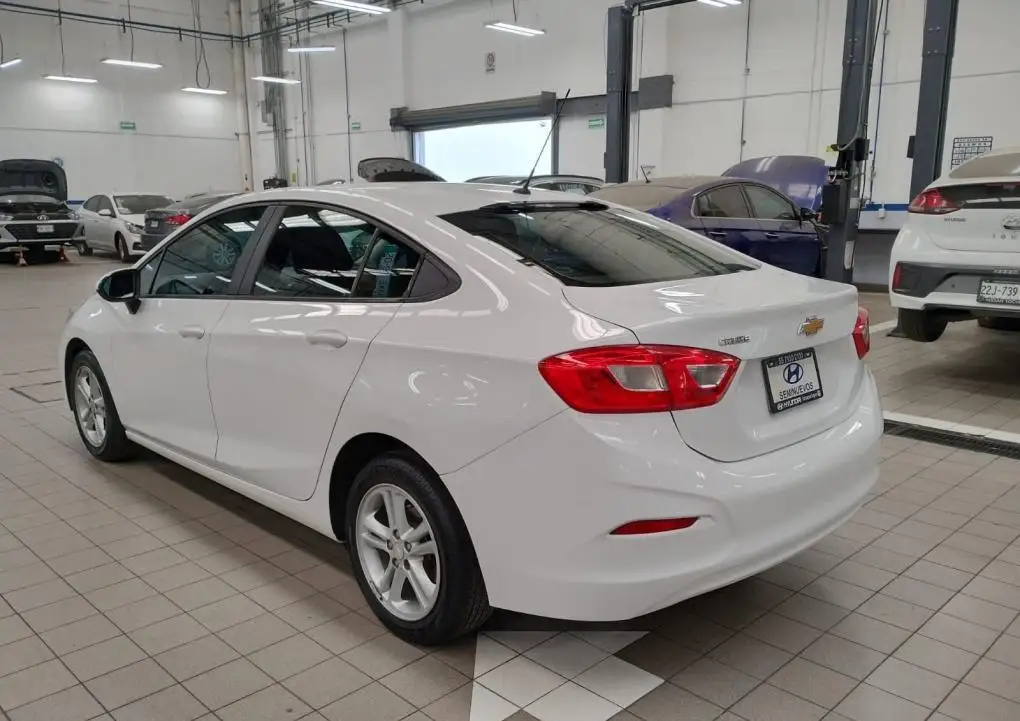Chevrolet Cruze usado 2017 en venta #5