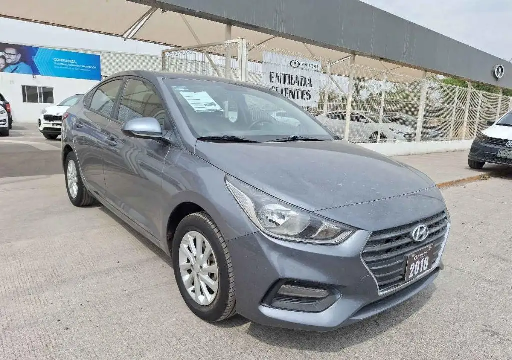 Hyundai Accent usado 2018 en venta #4